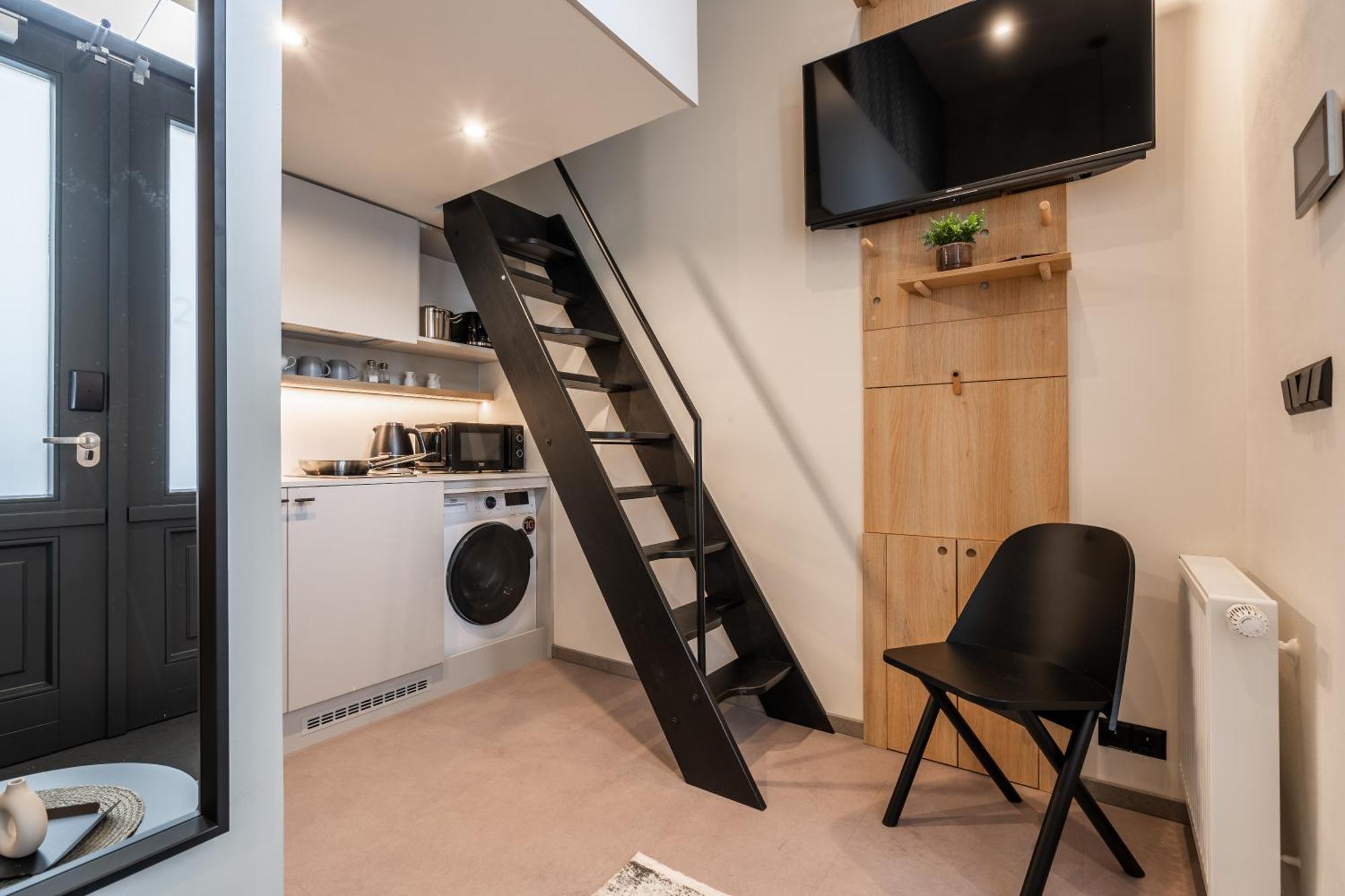 Honest Karlin Aparthotel Prague Room photo